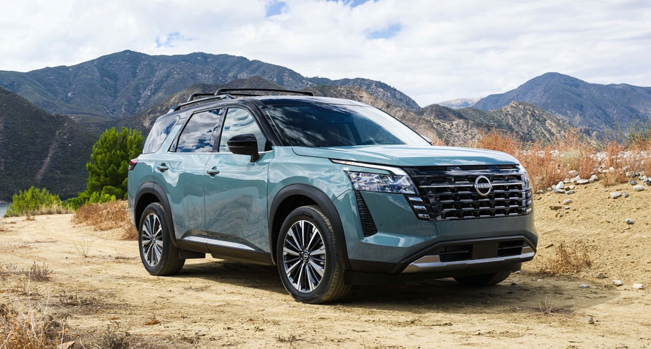 Nissan Pathfinder 2026 sur sable 