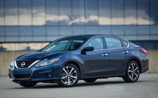 La nouvelle Nissan Altima 2016 : plus de gueule